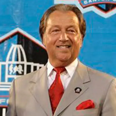 Carl Peterson
